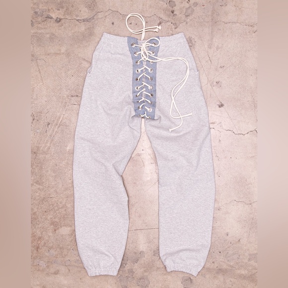 NICKI SWEATS | HEATHER GREY - Picture 6 of 14